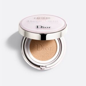 Dior Dreamskin Fresh and Perfect Cushion, never opened!
